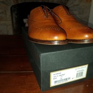 Allen Edmonds Weybridge dress shoes NIB
